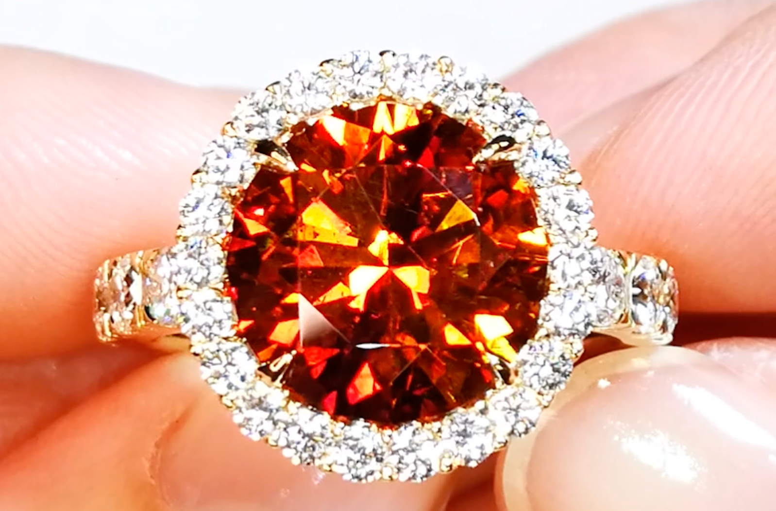 7.78ct Sphalerite Ring with D Flawless Diamonds set in 18K Yellow Gold