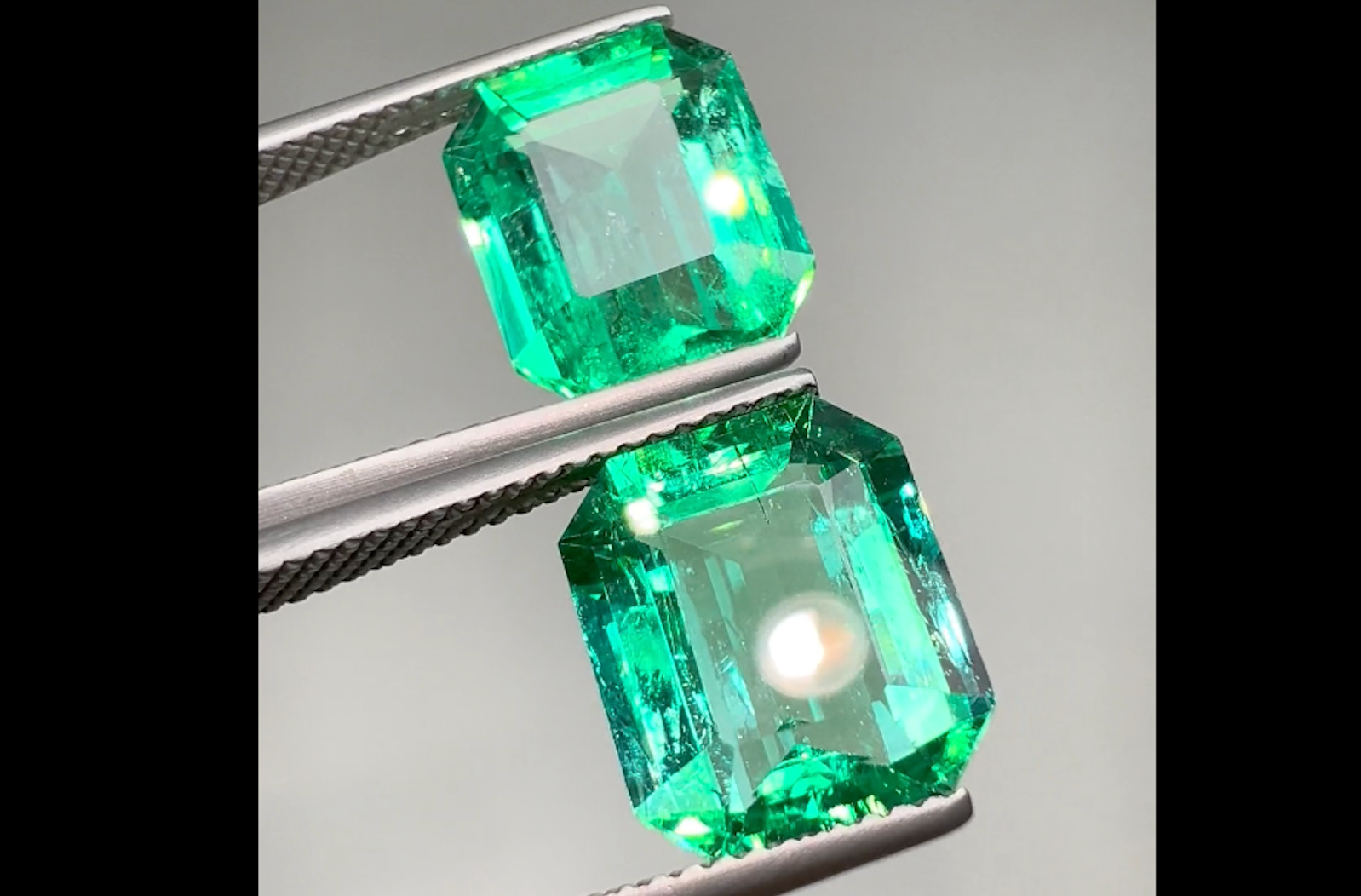 10.58ct Intense Green Muzo Colombian Emerald Earrings with D Flawless Diamonds set in 18K Yellow Gold