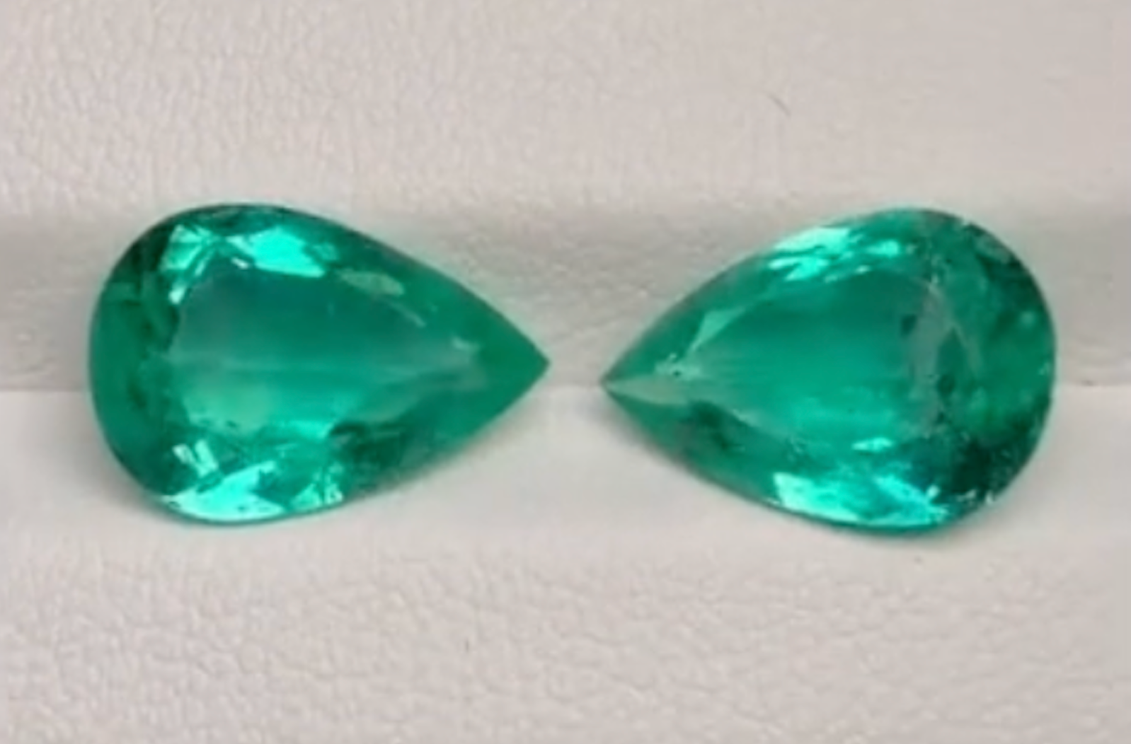 6.51ct Intense Green Muzo Colombian Emerald Earrings with D Flawless Diamonds set in 18K Yellow Gold