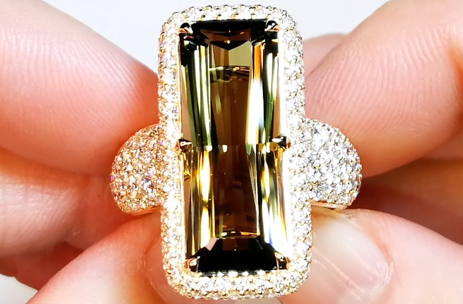 10.41ct Andalusite Ring with D Flawless Diamonds set in 18K Yellow Gold