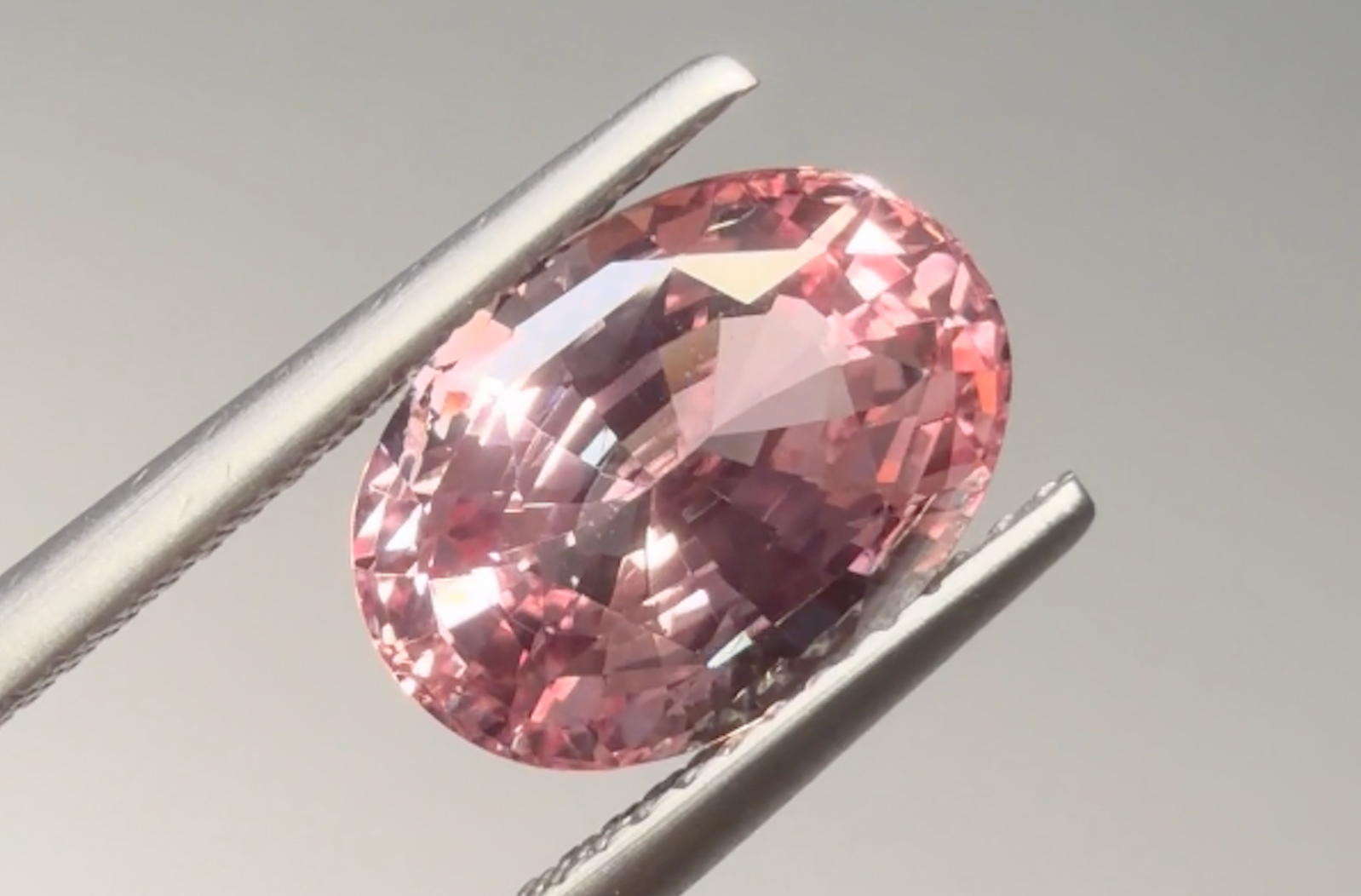 4.06ct Unheated Ceylon Lotus Padparadscha Sapphire Ring with D Flawless Diamonds set in 18K White Gold