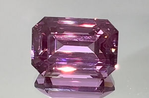 8.56ct Flawless Vibrant Balas Spinel Ring with D Flawless Diamonds set in 18K Yellow Gold