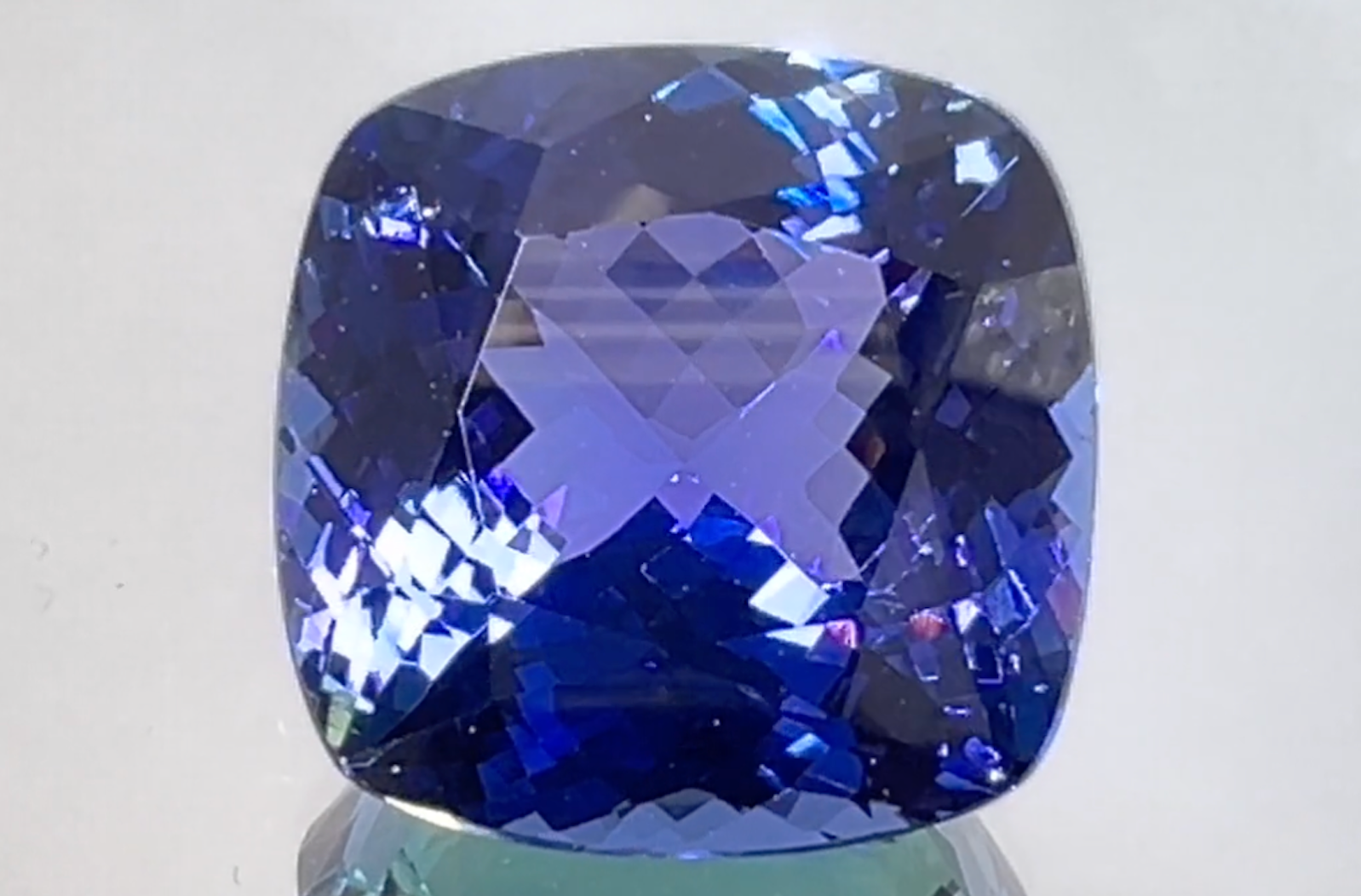 17.36ct Unheated Vibrant Blue Tanzanite Necklace with D Flawless Diamonds set in 18K Yellow Gold