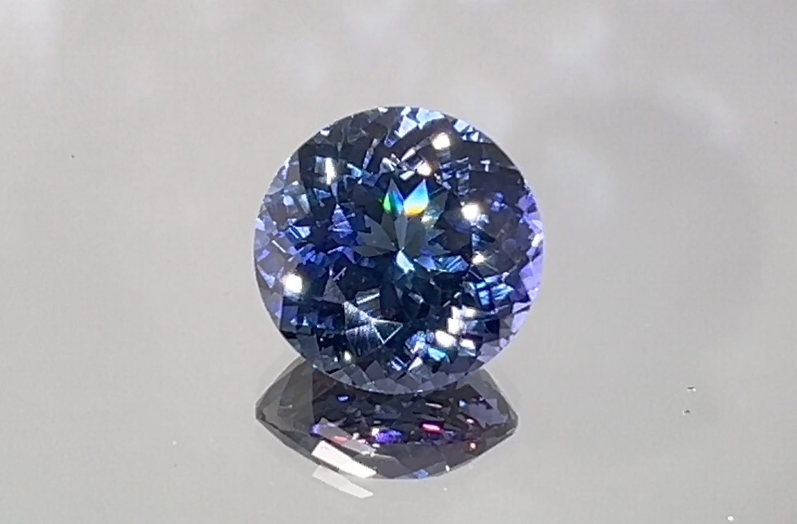 6.15ct Unheated Vibrant Blue Tanzanite Ring with D Flawless Diamonds set in 18K Yellow Gold