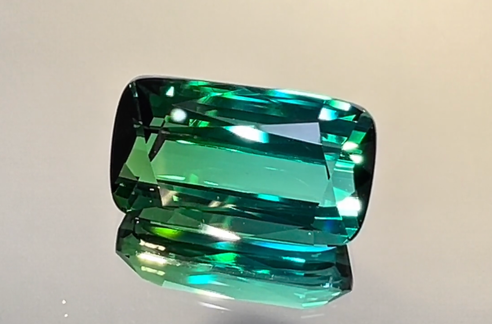 8.36ct Afghan Bi Colour Neon Indicolite Ring with D Flawless Diamonds set in 18K Yellow Gold