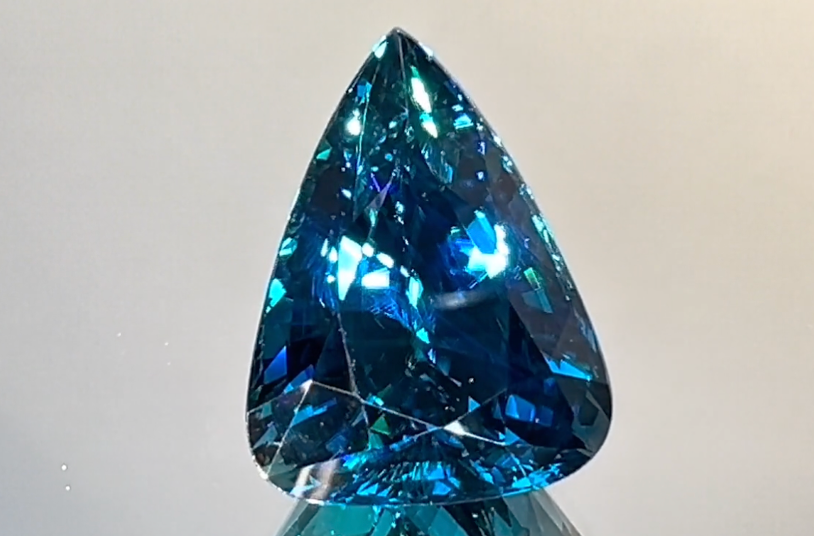 16.67ct Vivid Blue Zircon Necklace with D Flawless Diamonds set in 18K Yellow Gold