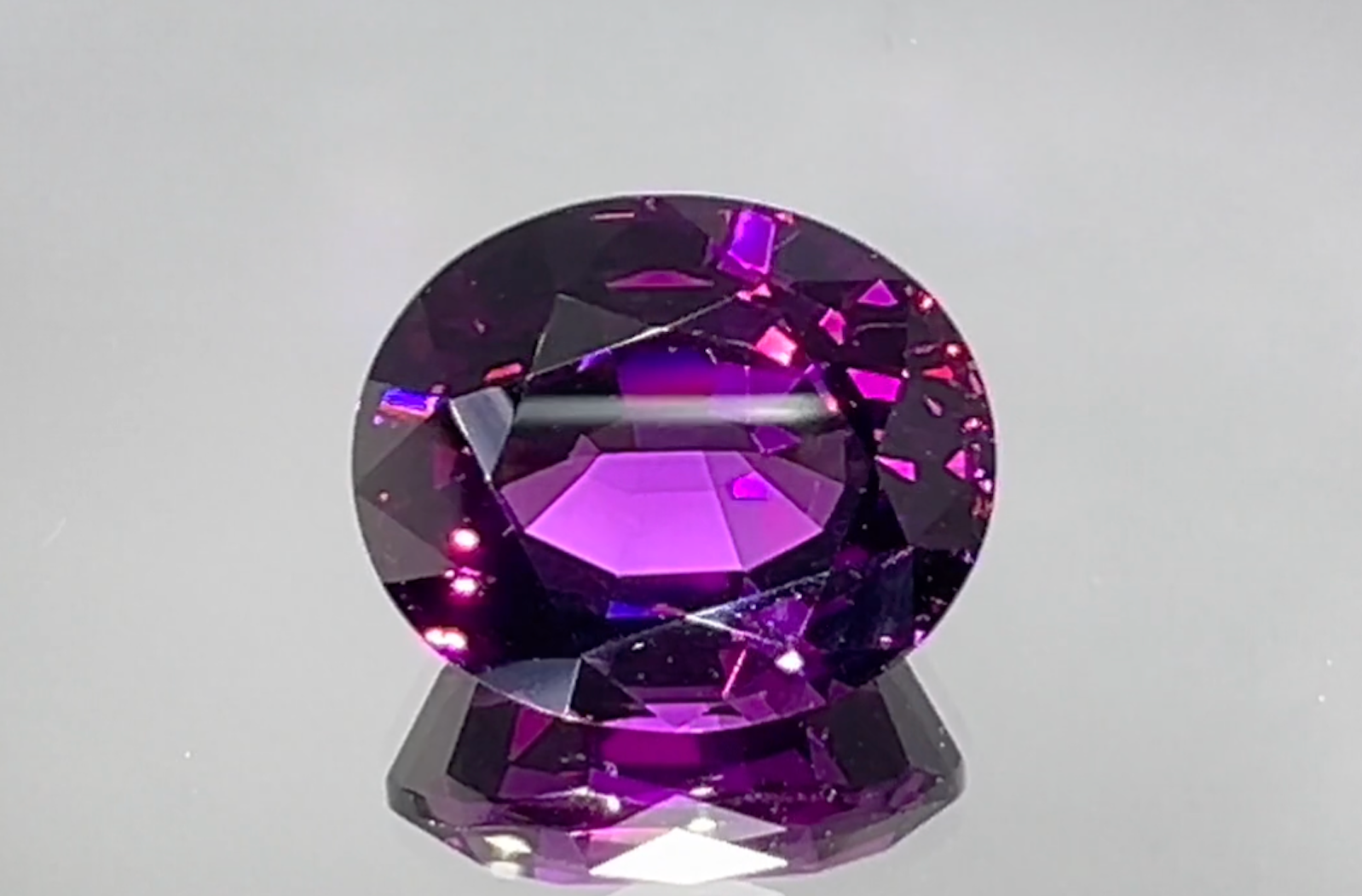 10.20ct Record Blue Magenta Garnet Ring with D Flawless Diamonds set in 18K White Gold