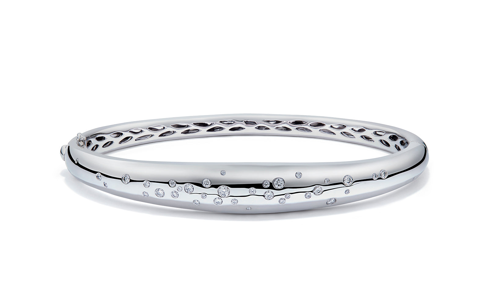 0.41ct D Flawless Diamond Bangle set in 18K White Gold