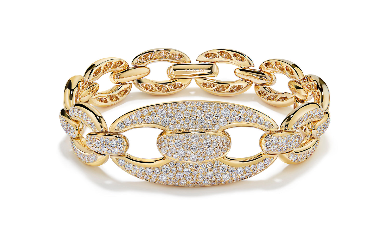 5.37ct D Flawless Diamond Bracelet set in 18K Yellow Gold