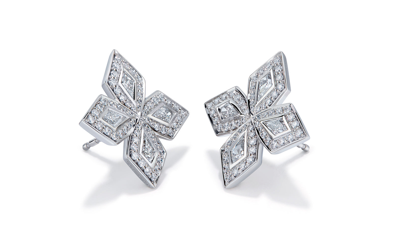 1.36ct D Flawless Diamond Earrings set in 18K White Gold