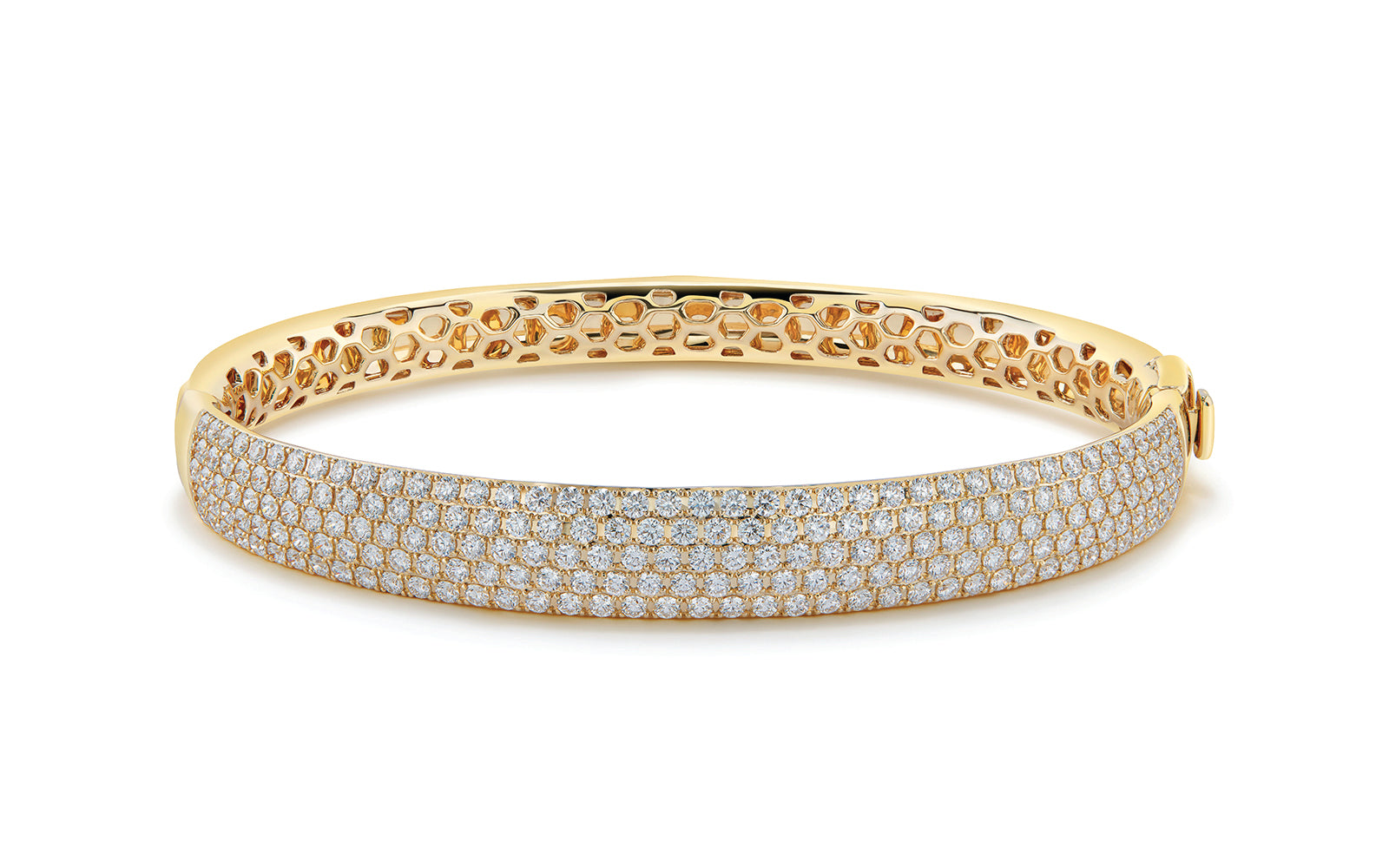D Flawless Diamond Bangle set in 18K Yellow Gold