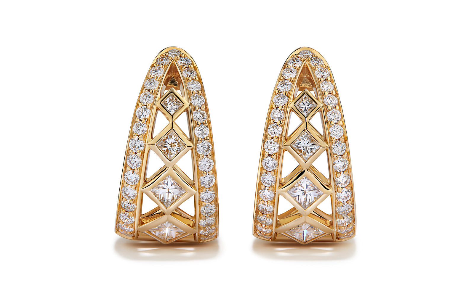 2.42ct D Flawless Diamond Earrings set in 18K Yellow Gold