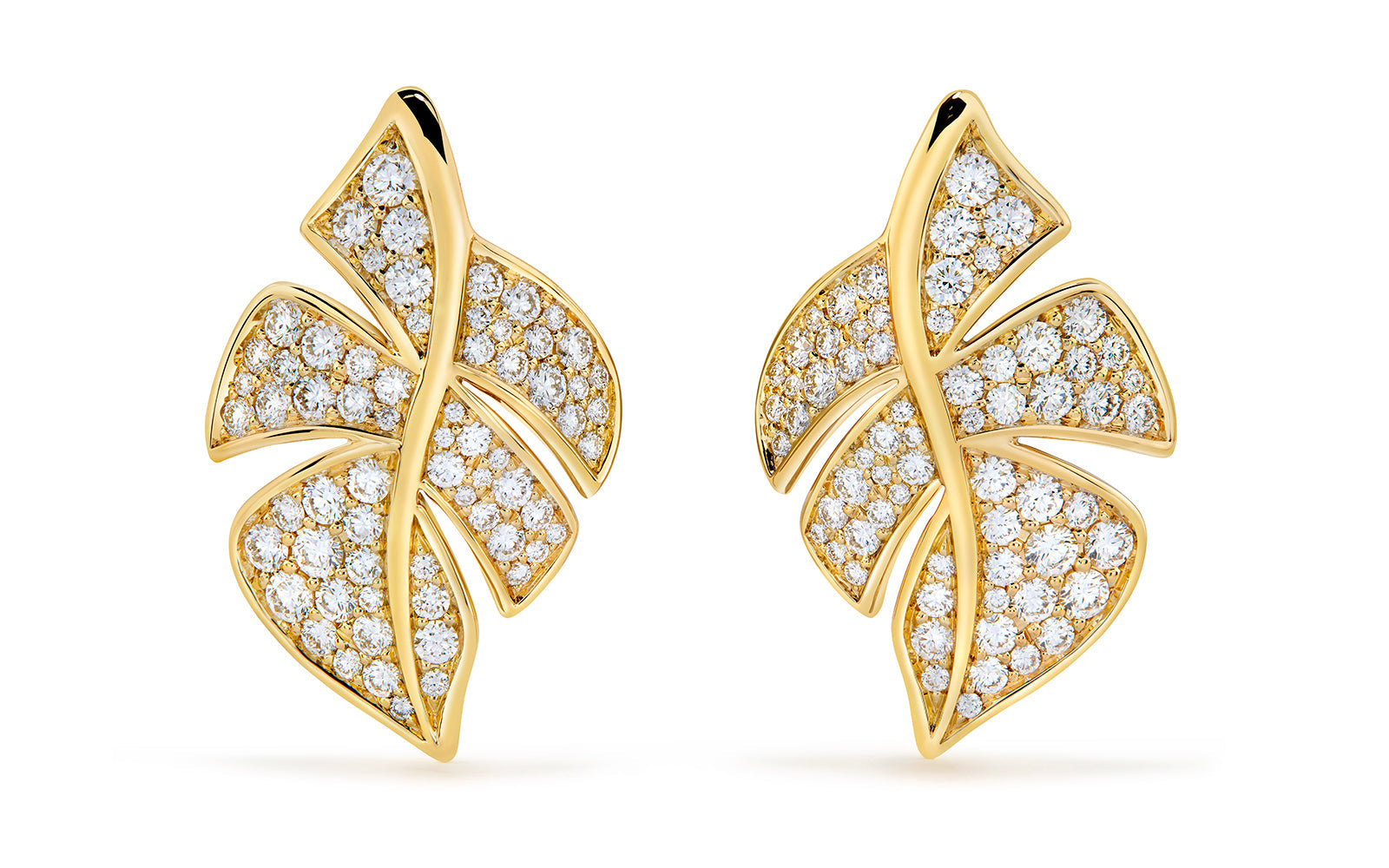1.64ct D Flawless Diamond Earrings set in 18K Yellow Gold