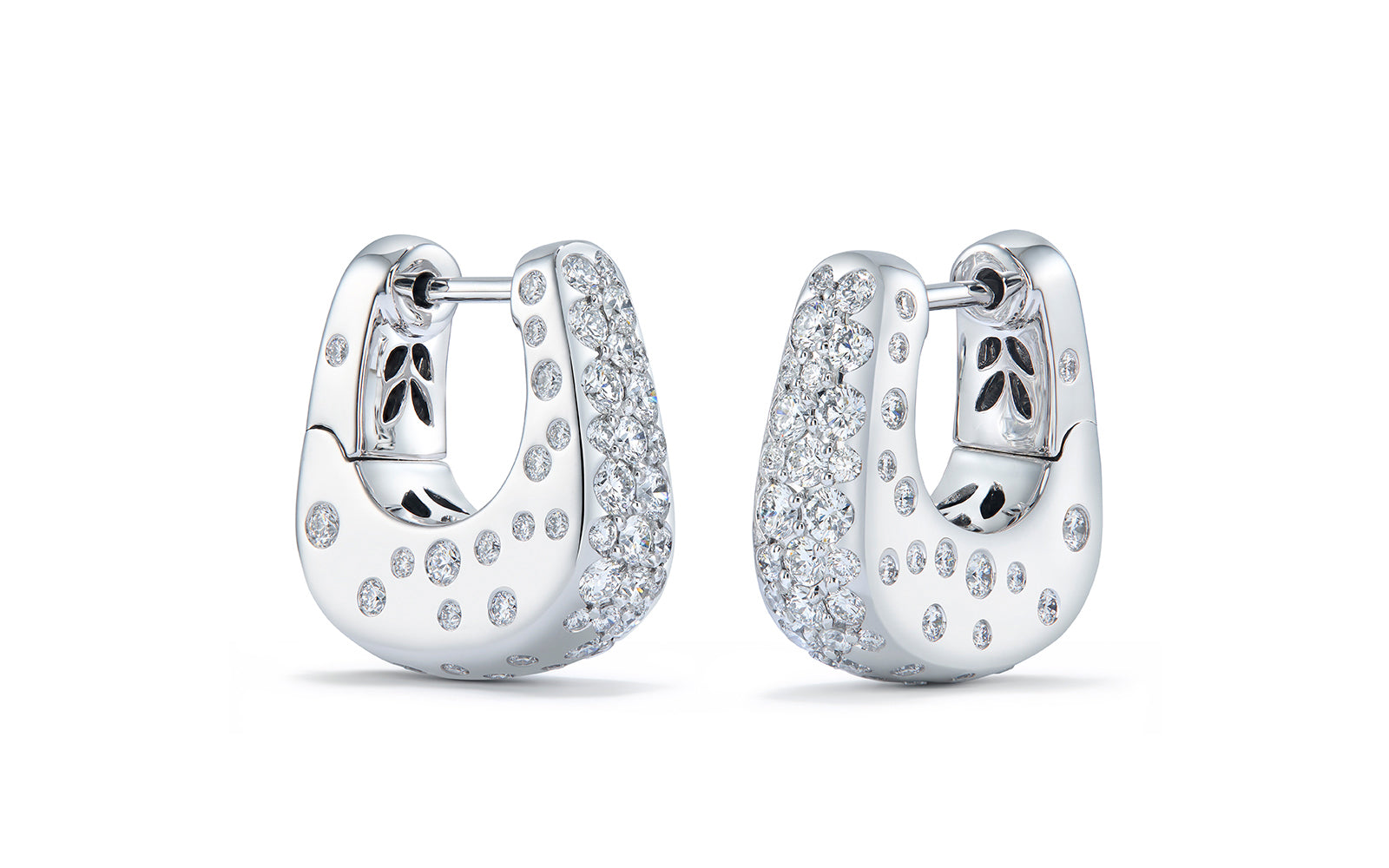 1.50ct D Flawless Diamond Earrings set in 18K White Gold