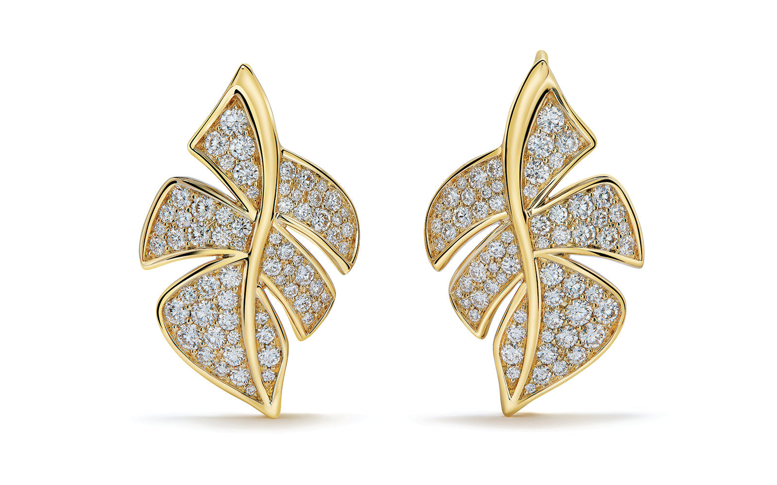 1.64ct D Flawless Diamond Earrings set in 18K Yellow Gold