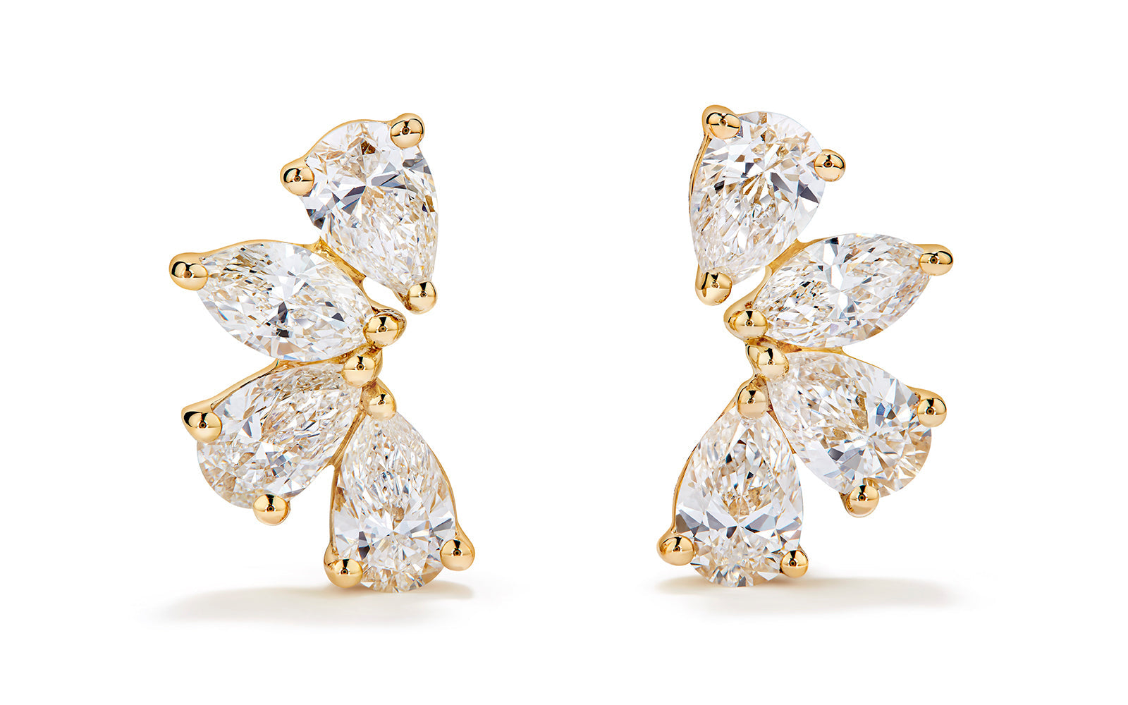 1.20ct D Flawless Diamond Earrings set in 18K Yellow Gold