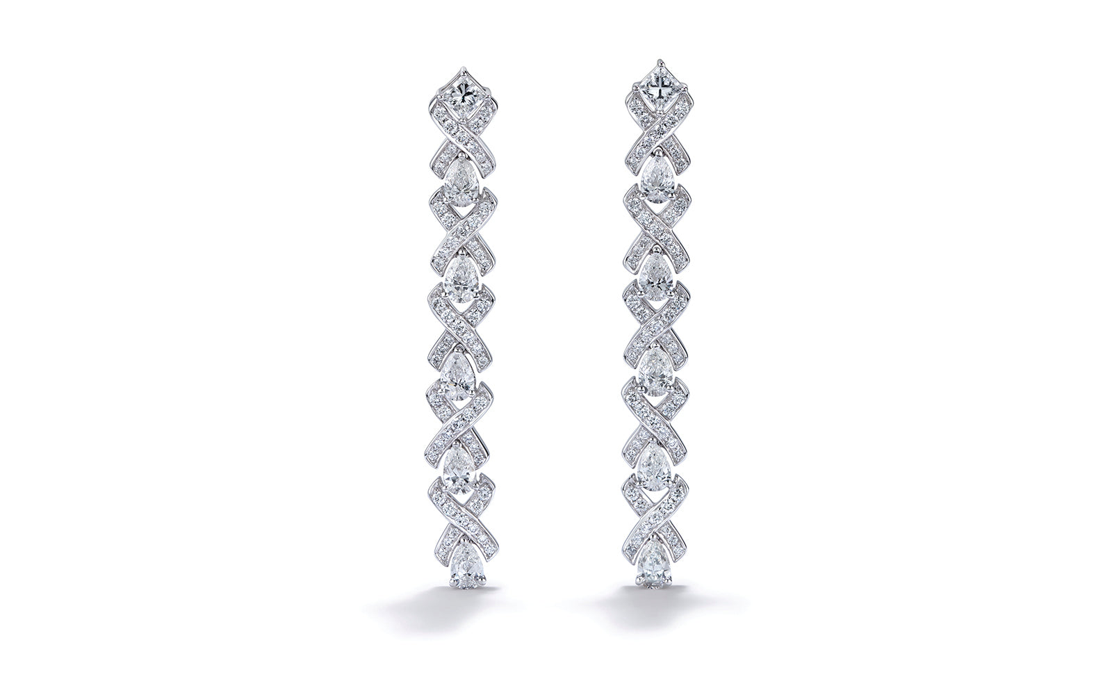 2.50ct D Flawless Diamond Earrings set in 18K White Gold
