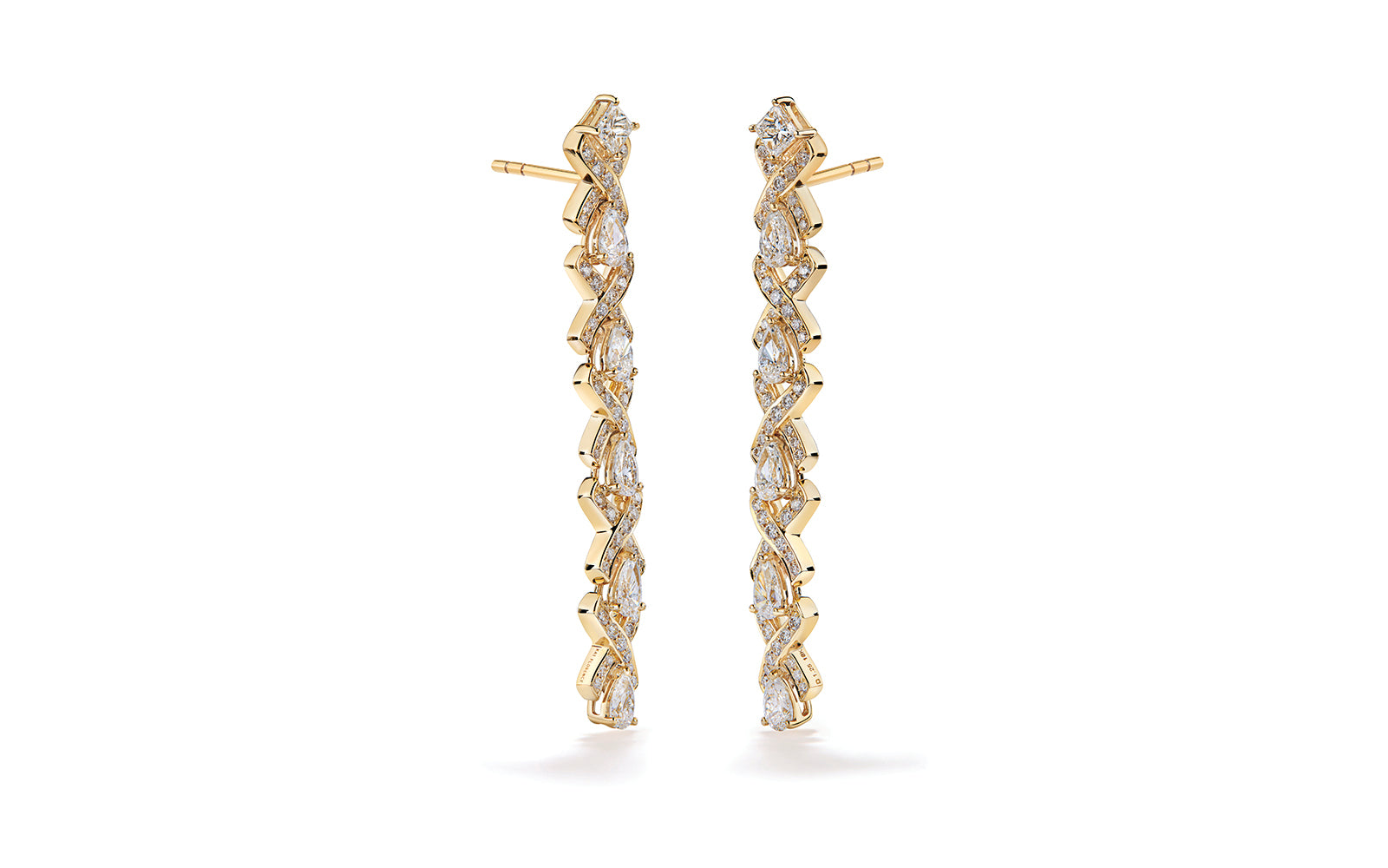 2.50ct D Flawless Diamond Earrings set in 18K Yellow Gold