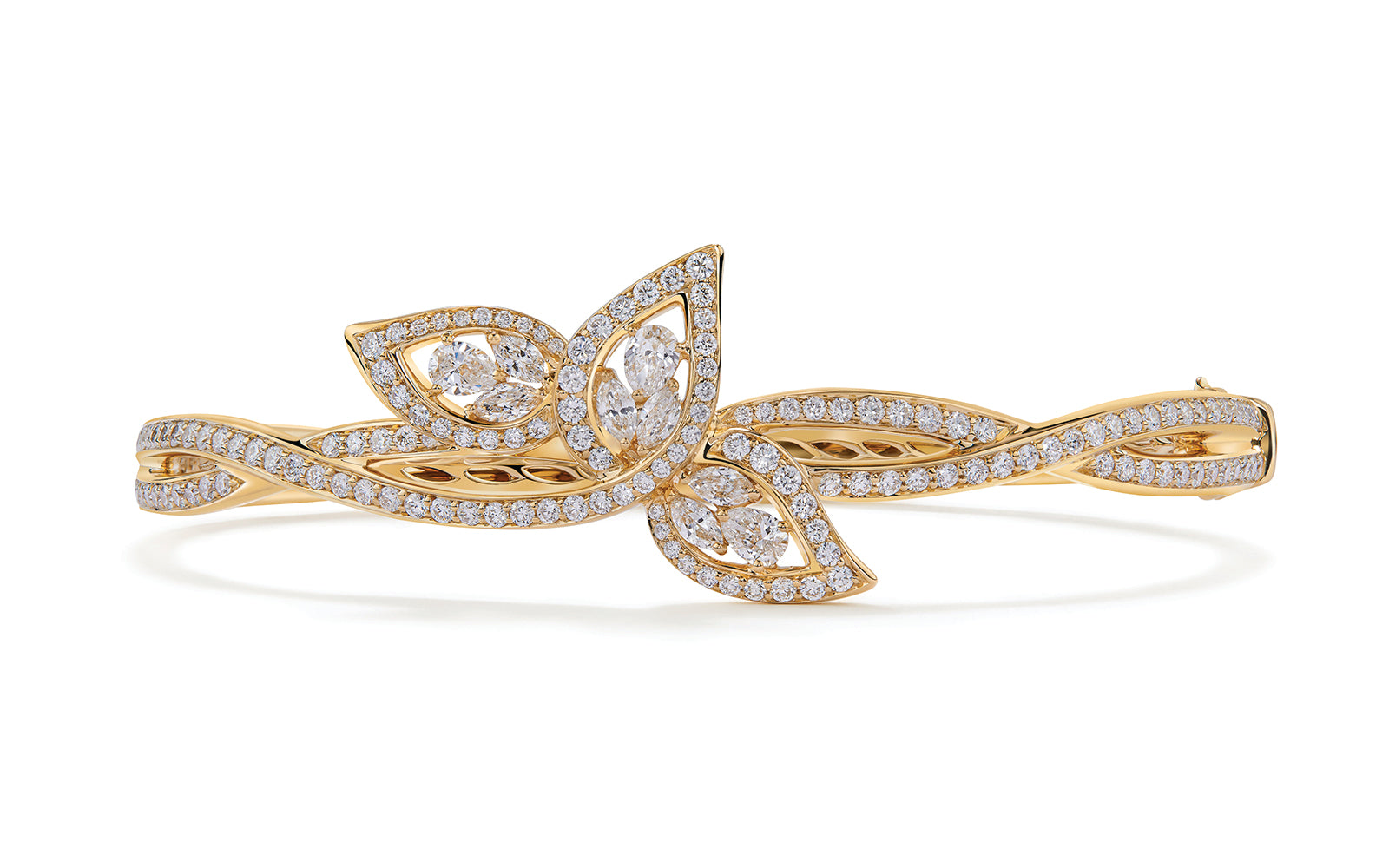 2.63ct D Flawless Diamond Bangle set in 18K Yellow Gold