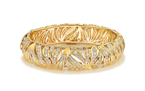 10.26ct D Flawless Diamond Bangle set in 18K Yellow Gold