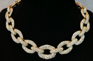 30.74ct D Flawless Diamond Necklace set in 18K Yellow Gold