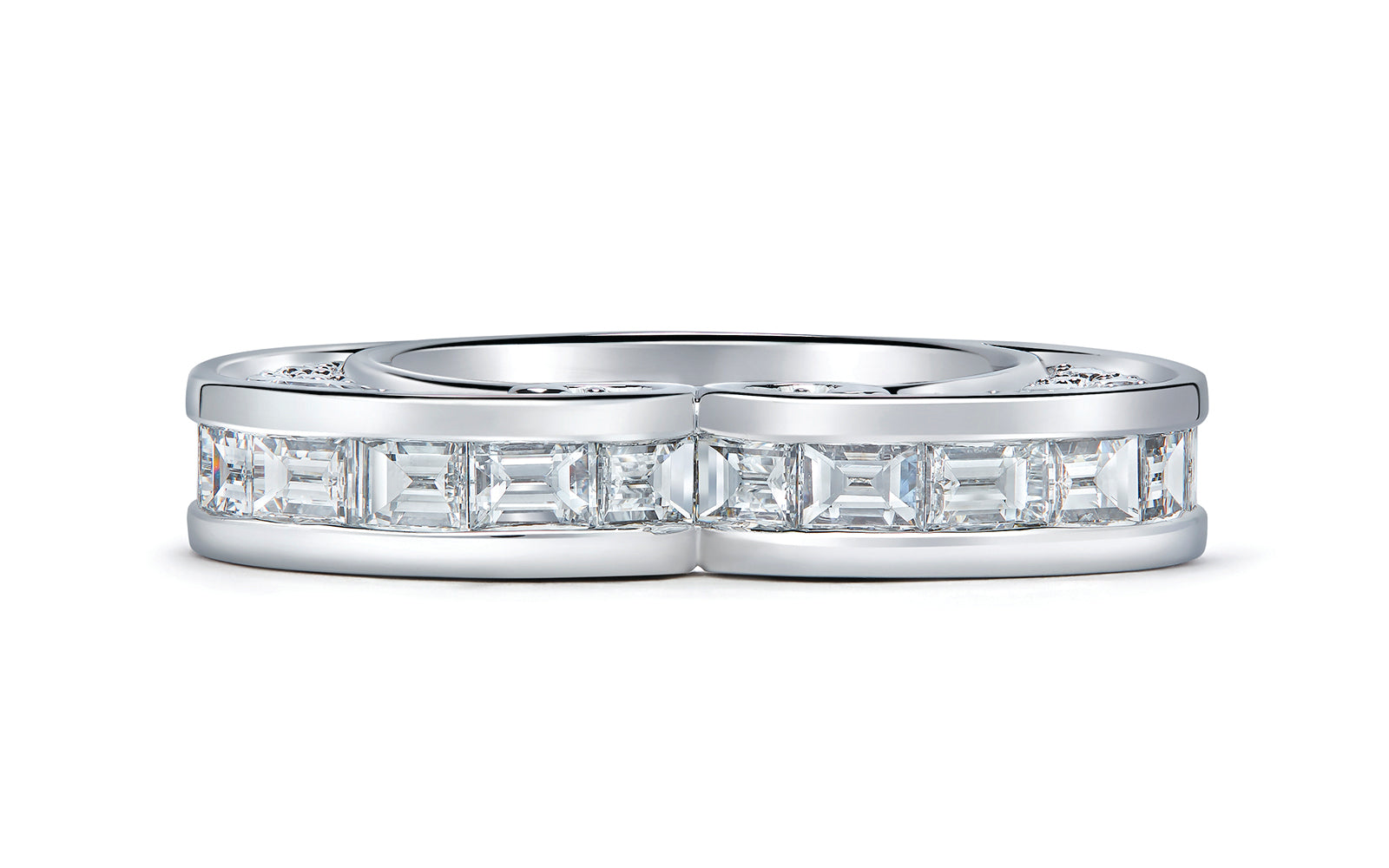 5.10ct D Flawless Diamond Ring set in 18K White Gold