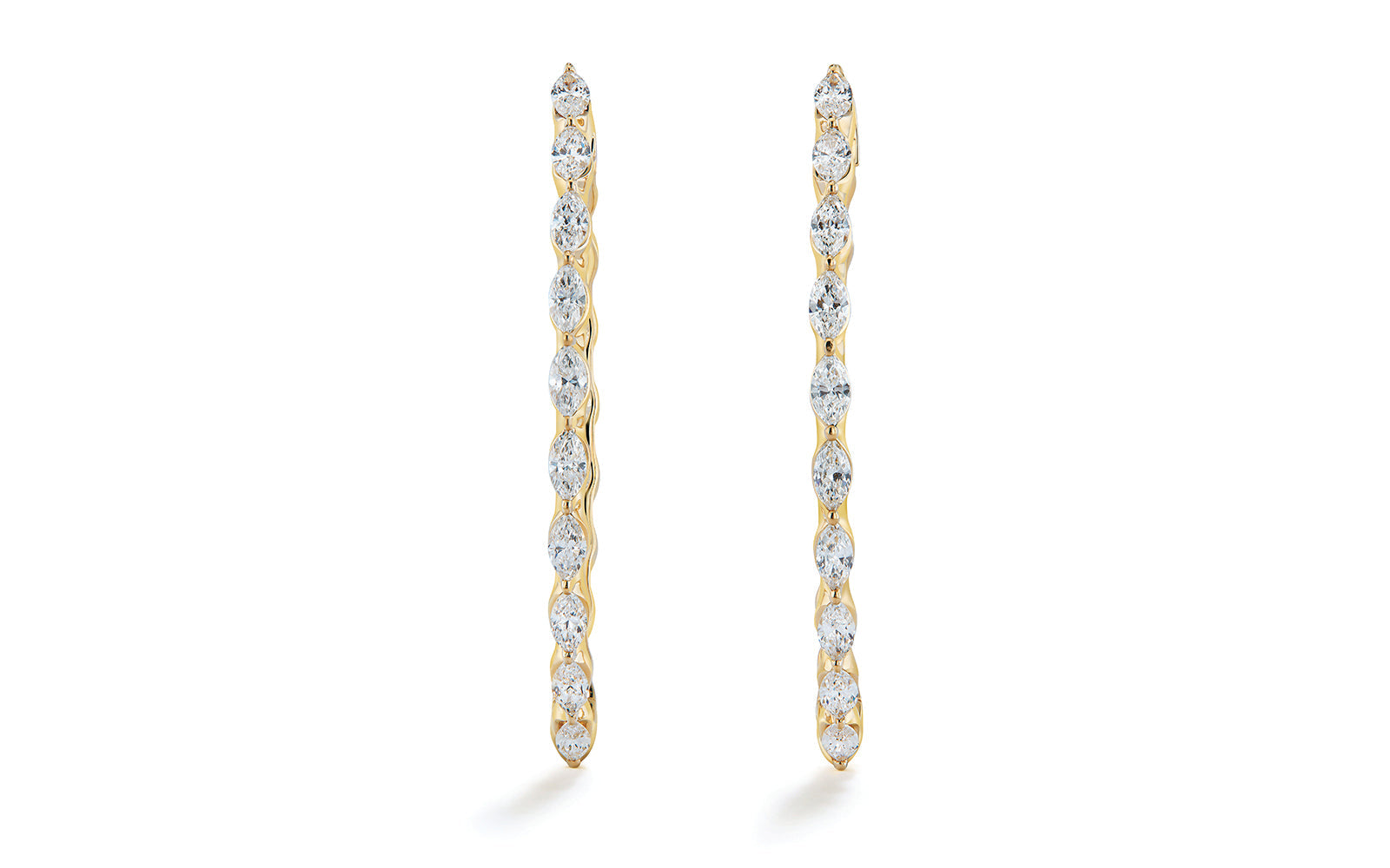 2.32ct D Flawless Diamond Earrings set in 18K Yellow Gold
