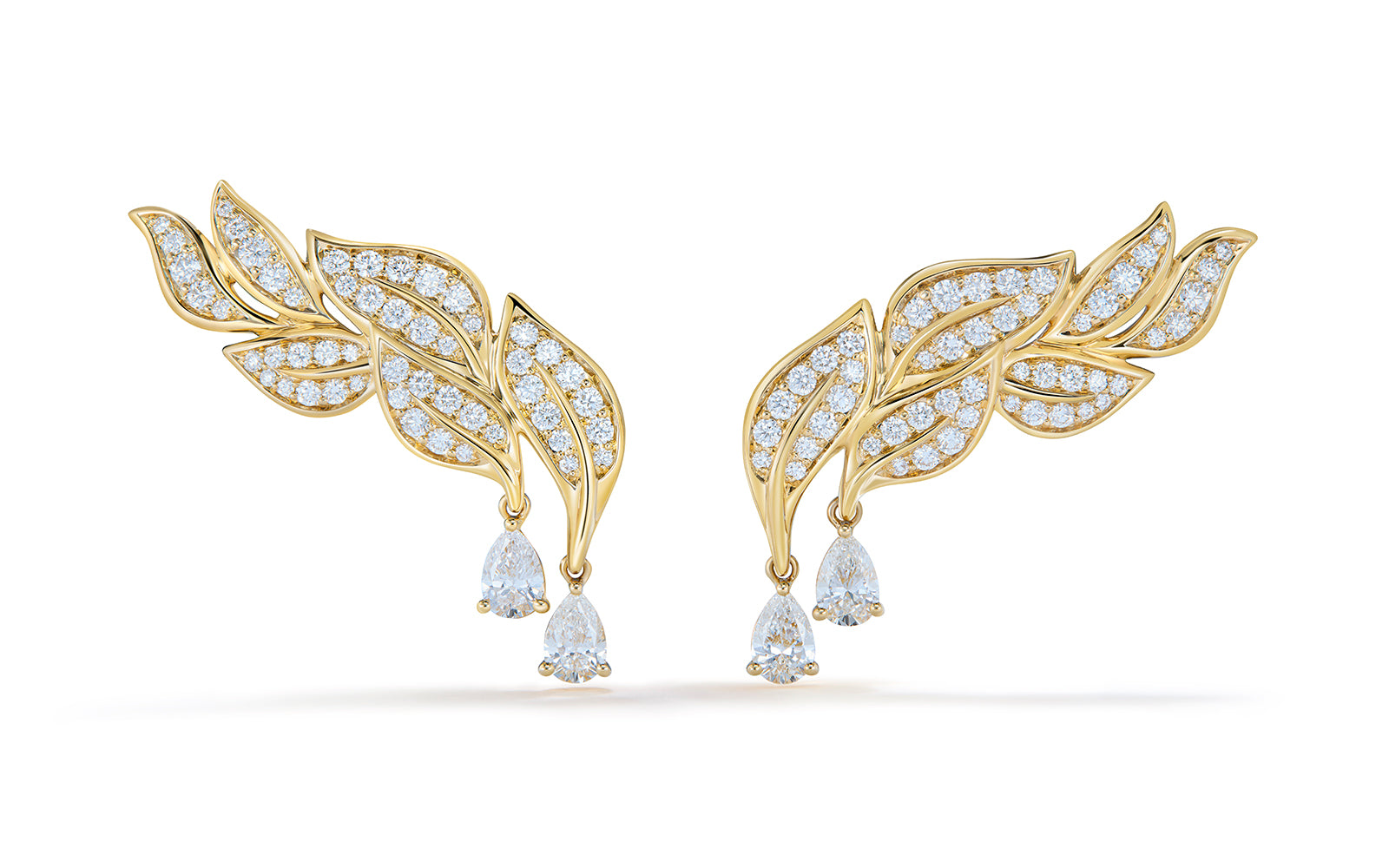 1.36ct D Flawless Diamond Earrings set in 18K Yellow Gold