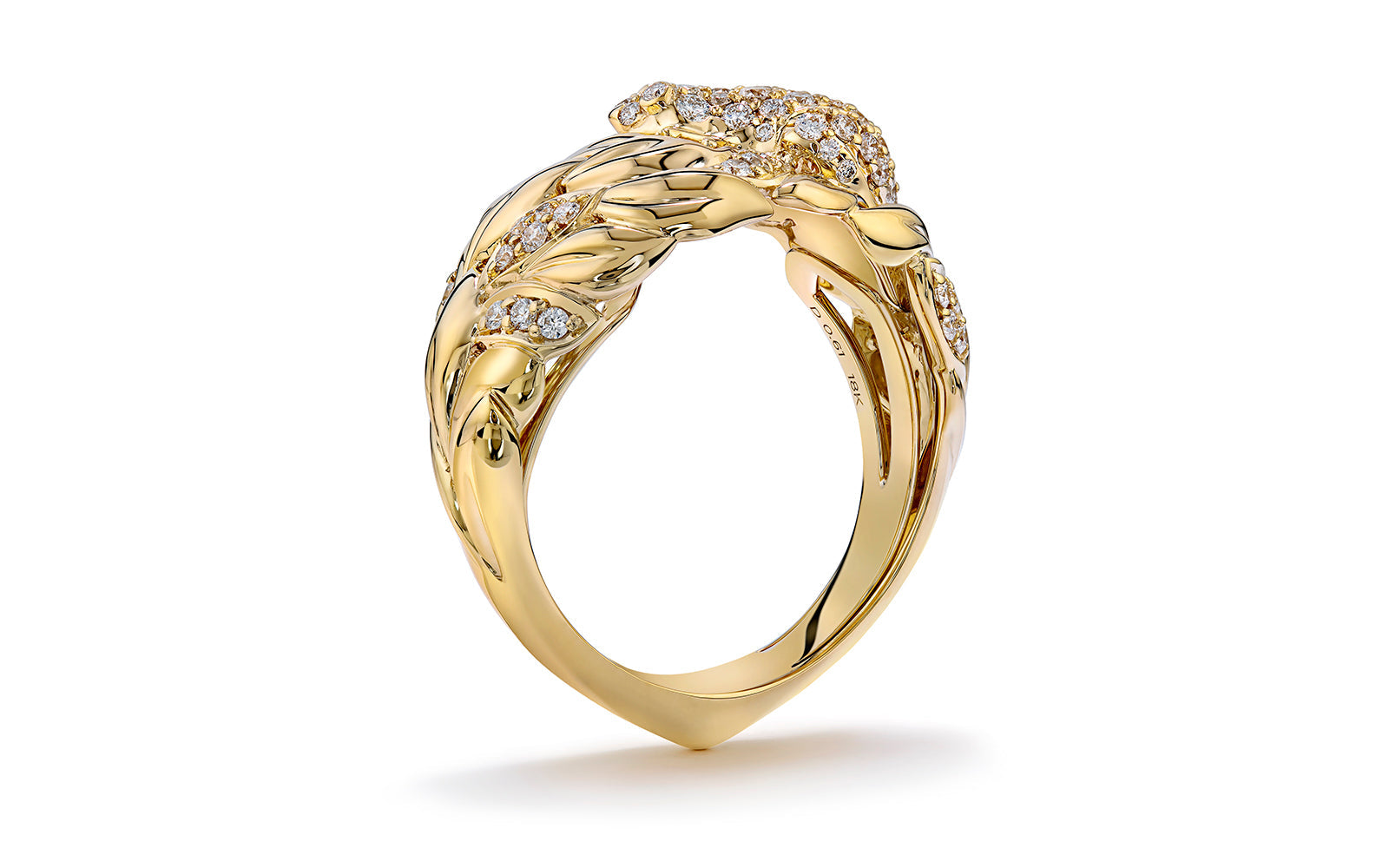 0.61ct D Flawless Diamond Ring set in 18K Yellow Gold