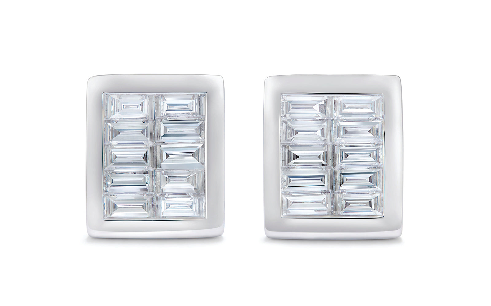 1.00ct D Flawless Diamond Earrings set in 18K Yellow Gold