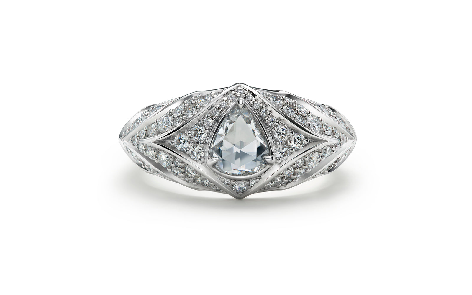 Kat Florence Vintage Diamond Ring with D Flawless Diamonds set in Platinum