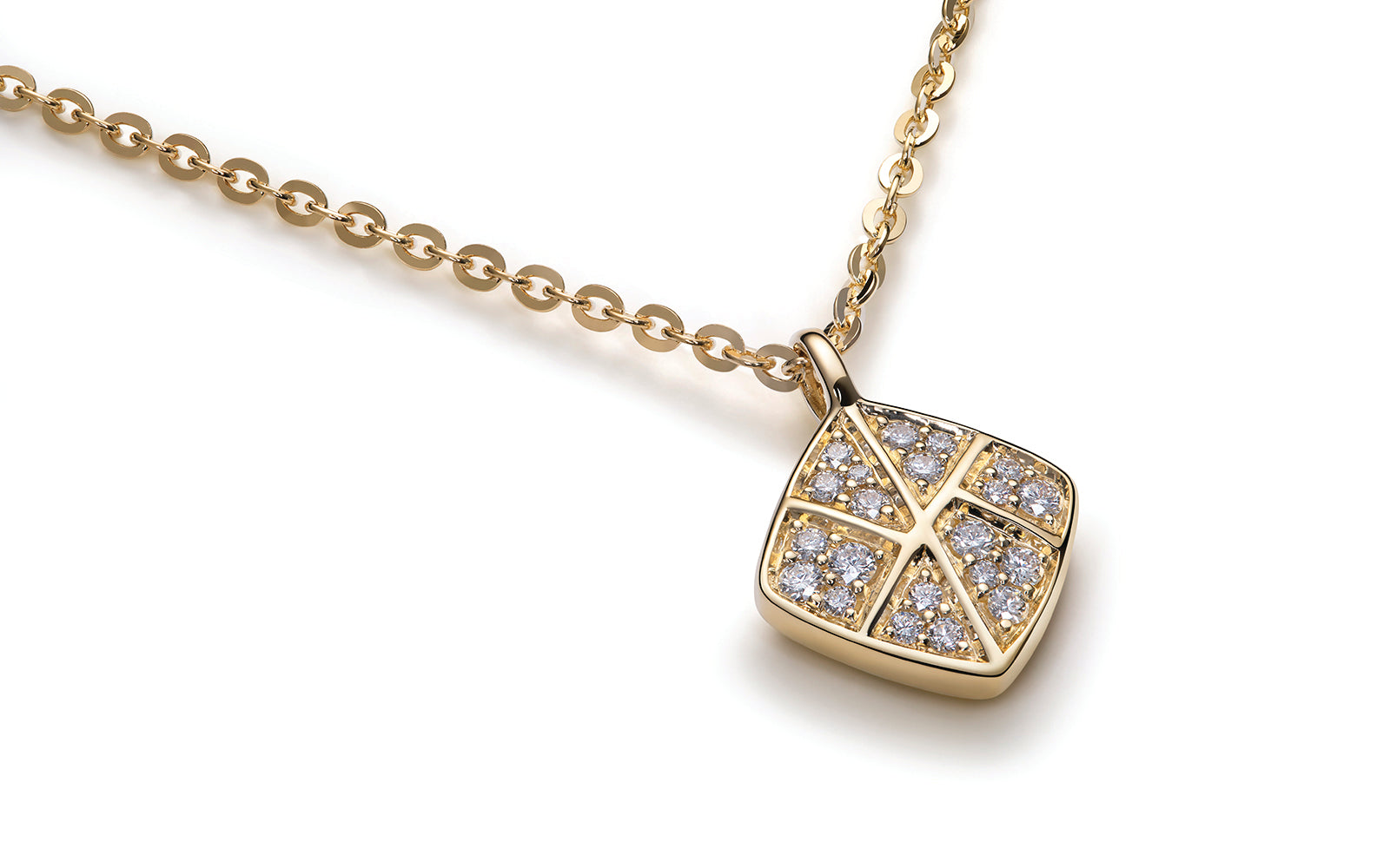 0.45ct D Flawless Diamond Necklace set in 18K Yellow Gold