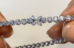 5.03ct D Flawless Diamond Bracelet set in 18K White Gold