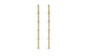 1.66ct D Flawless Diamond Earrings set in 18K Yellow Gold