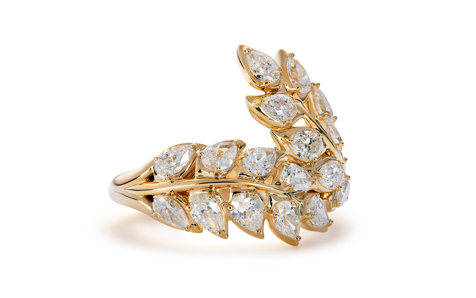 2.72ct D Flawless Diamond Ring set in 18K Yellow Gold