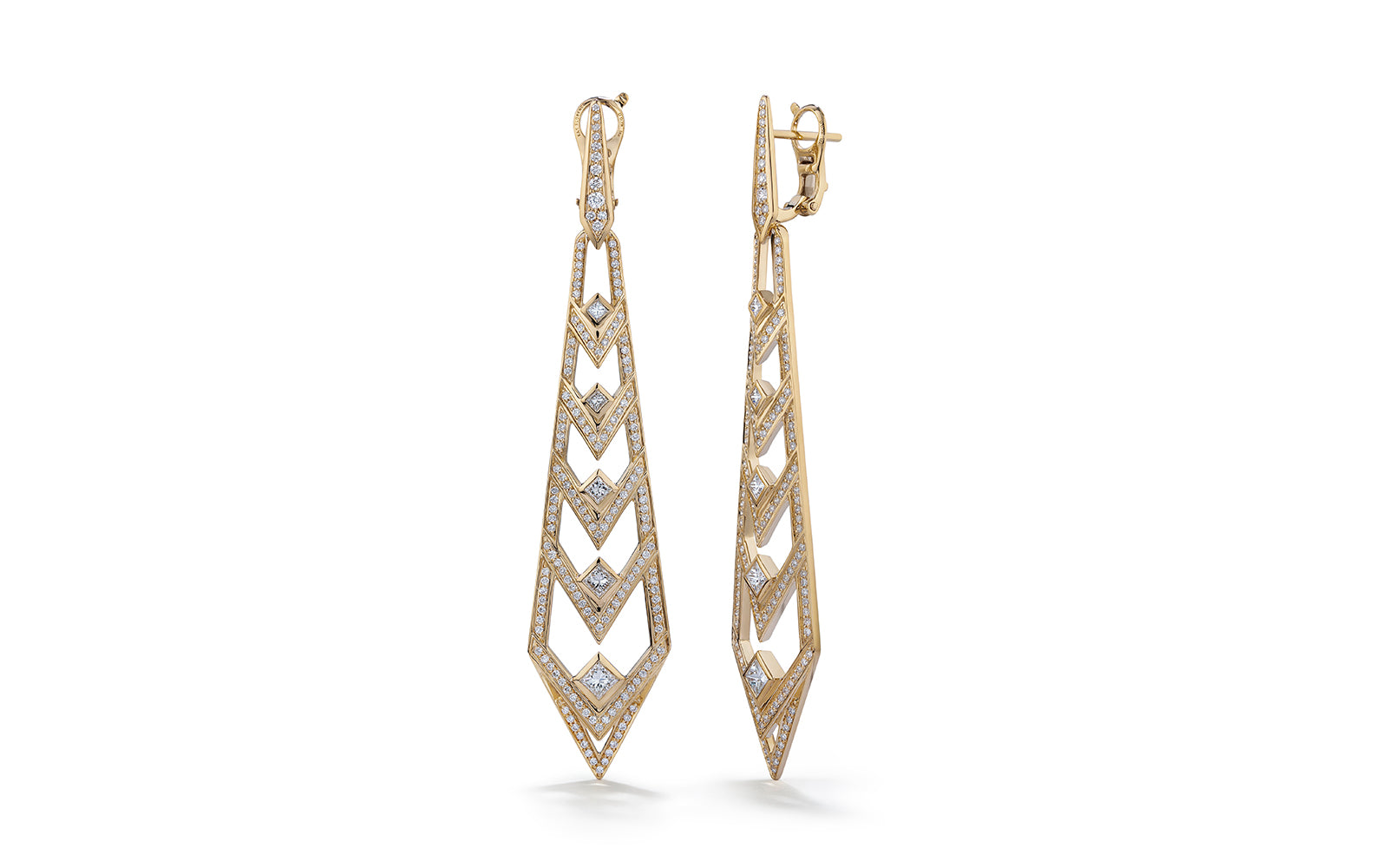 1.56ct D Flawless Diamond Earrings set in 18K Yellow Gold