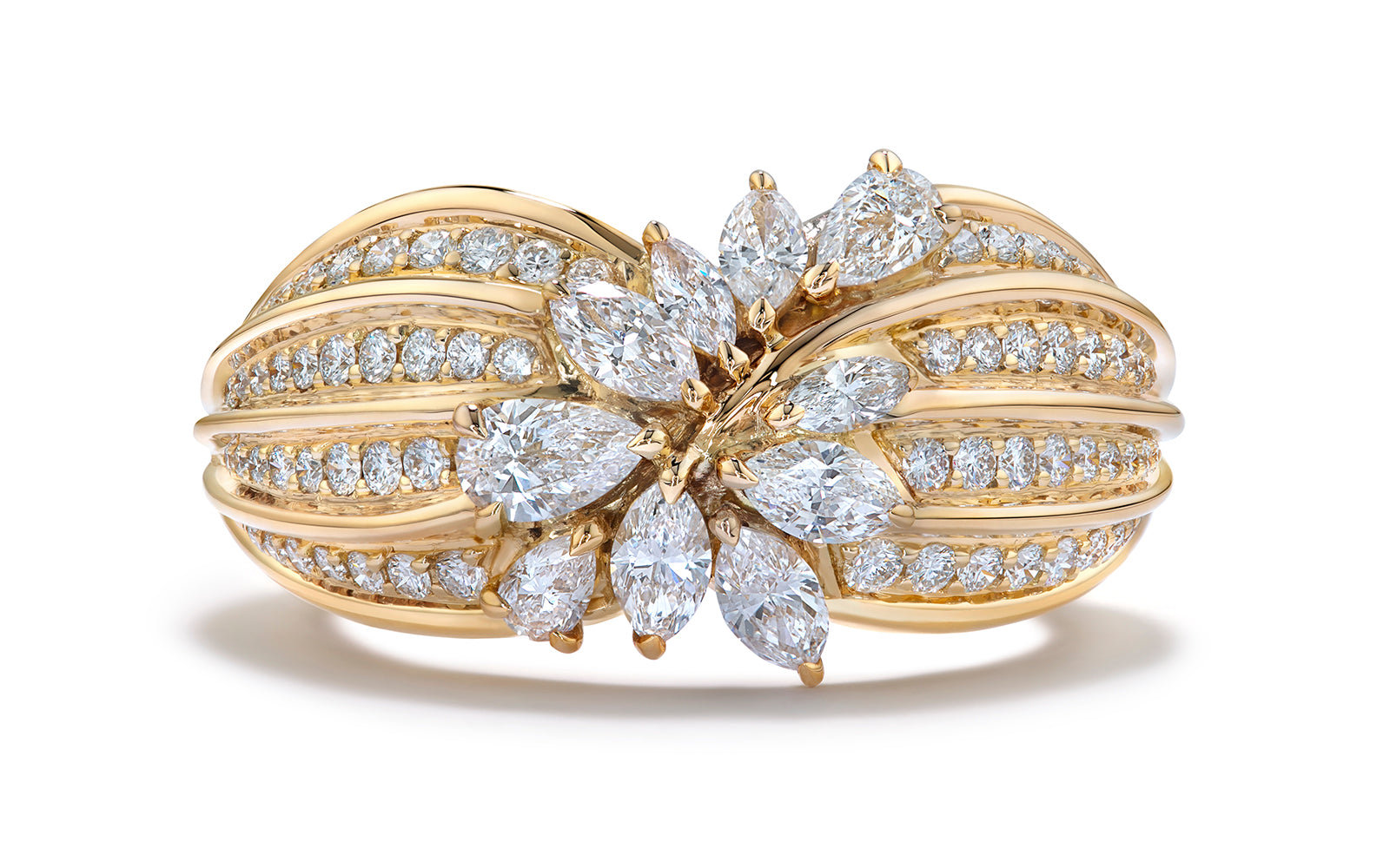 1.14ct D Flawless Diamond Ring set in 18K Yellow Gold