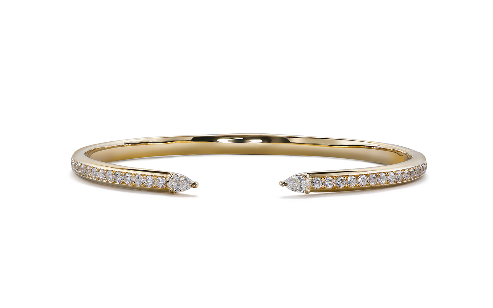 2.60ct D Flawless Diamond Bangle set in 18K Yellow Gold