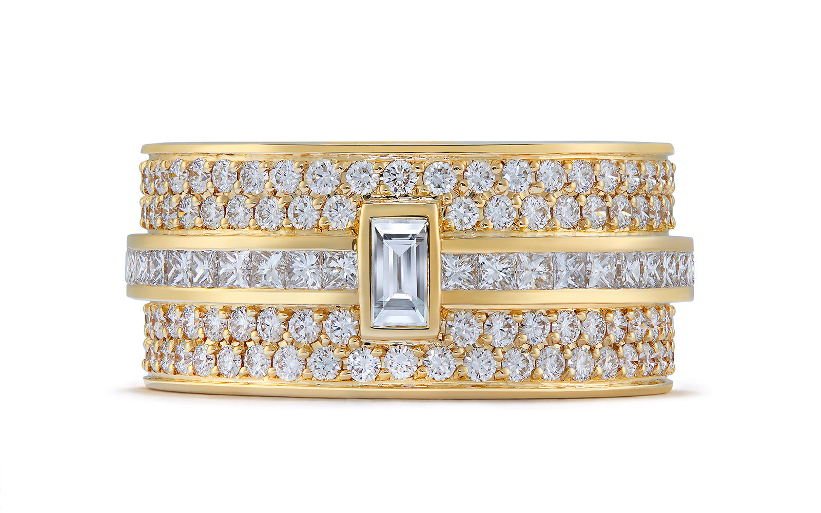 3.04ct D Flawless Diamonds Ring set in 18K Yellow Gold