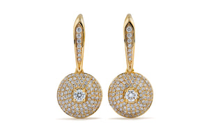 D Flawless Diamond Earrings set in 18K Yellow Gold