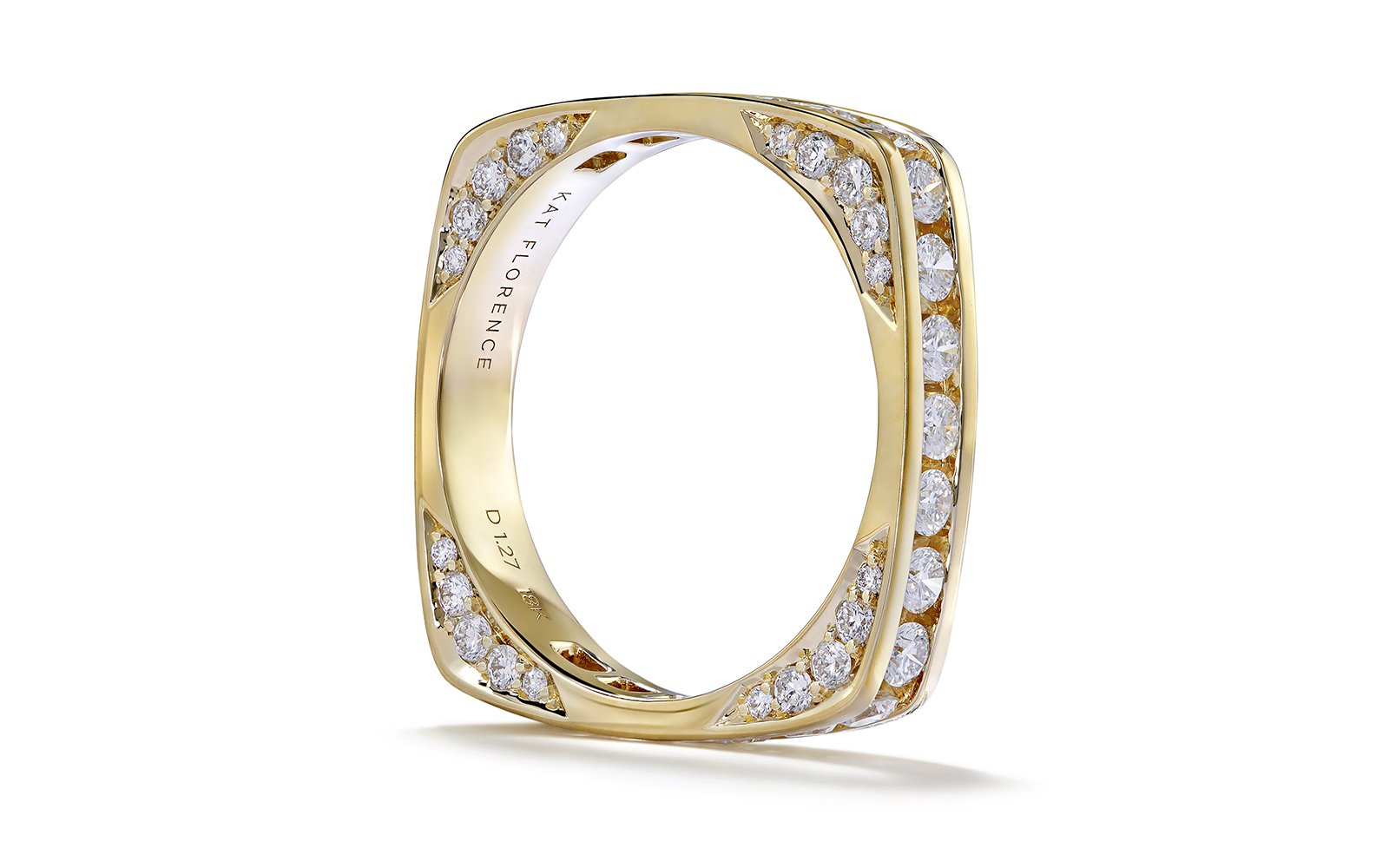 D Flawless Diamond Ring set in 18K Yellow Gold