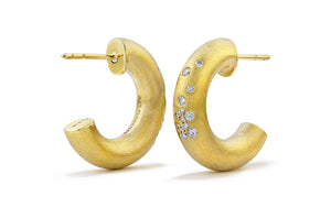 0.24ct D Flawless Diamond Earrings set in 18K Yellow Gold