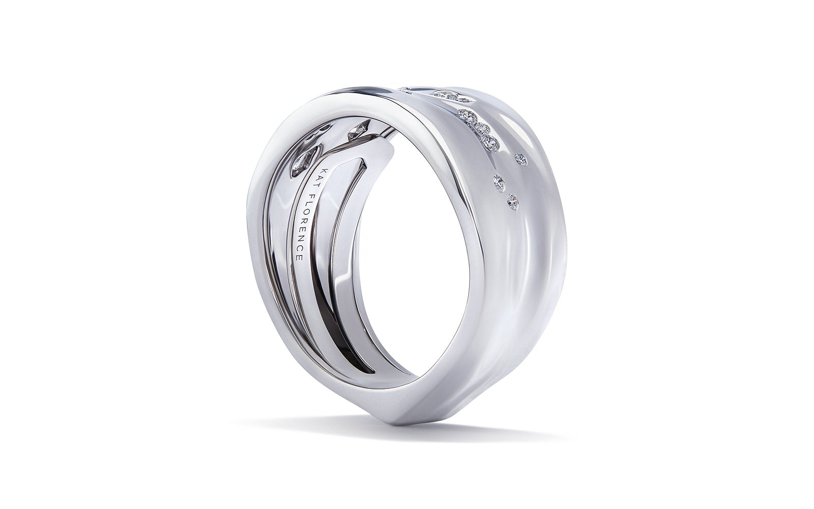 D Flawless Diamond Ring set in 18K White Gold