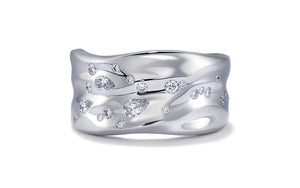 D Flawless Diamond Ring set in 18K White Gold