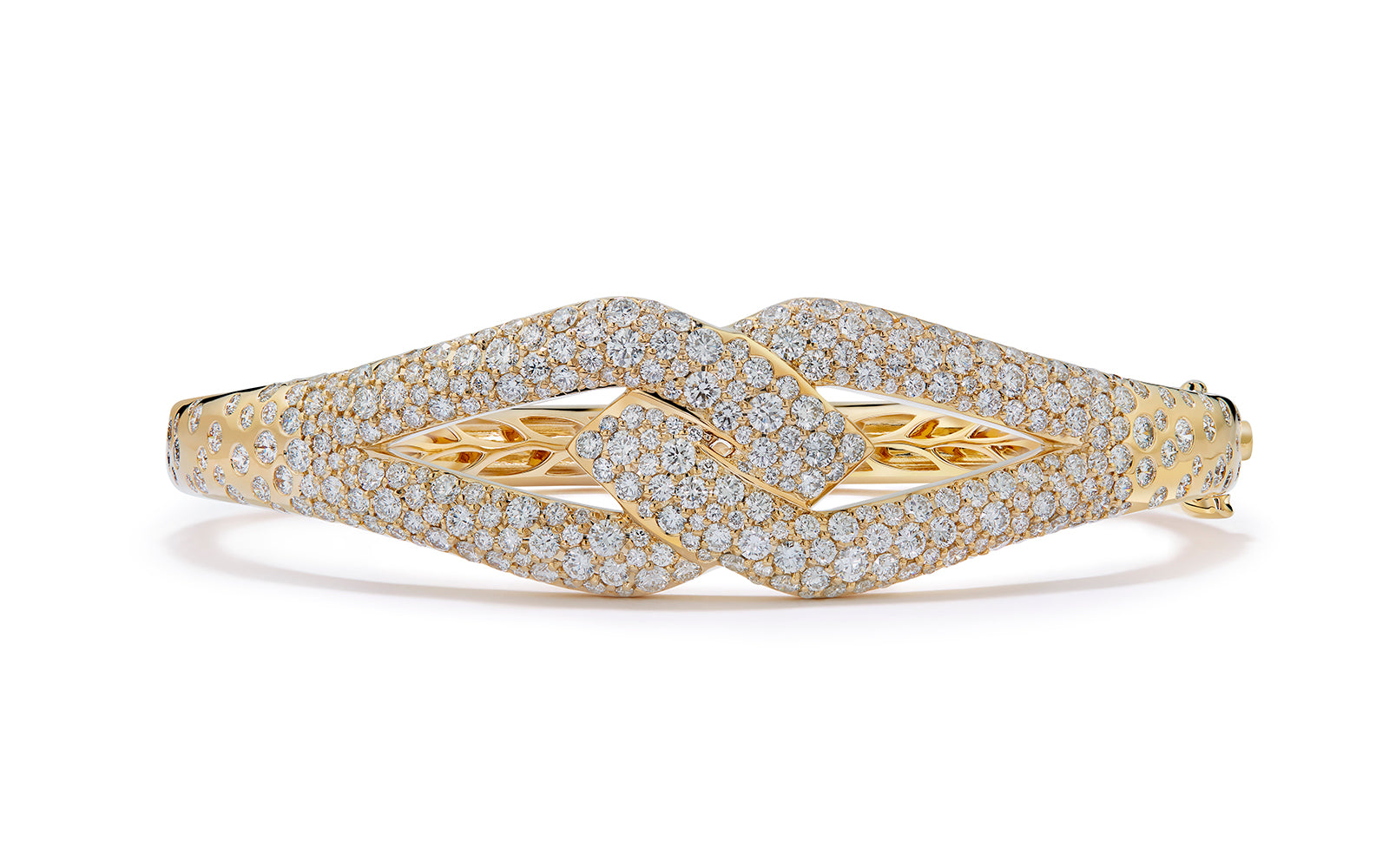 5.38ct D Flawless Diamond Bangle set in 18K Yellow Gold