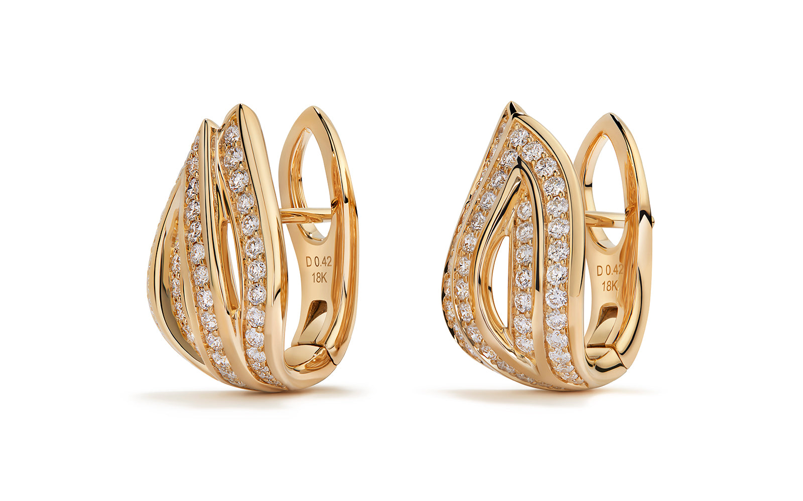 0.84ct D Flawless Diamond Earrings set in 18K Yellow Gold