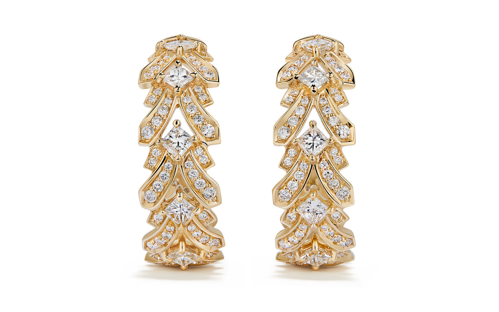 1.84ct D Flawless Diamond Earrings set in 18K Yellow Gold