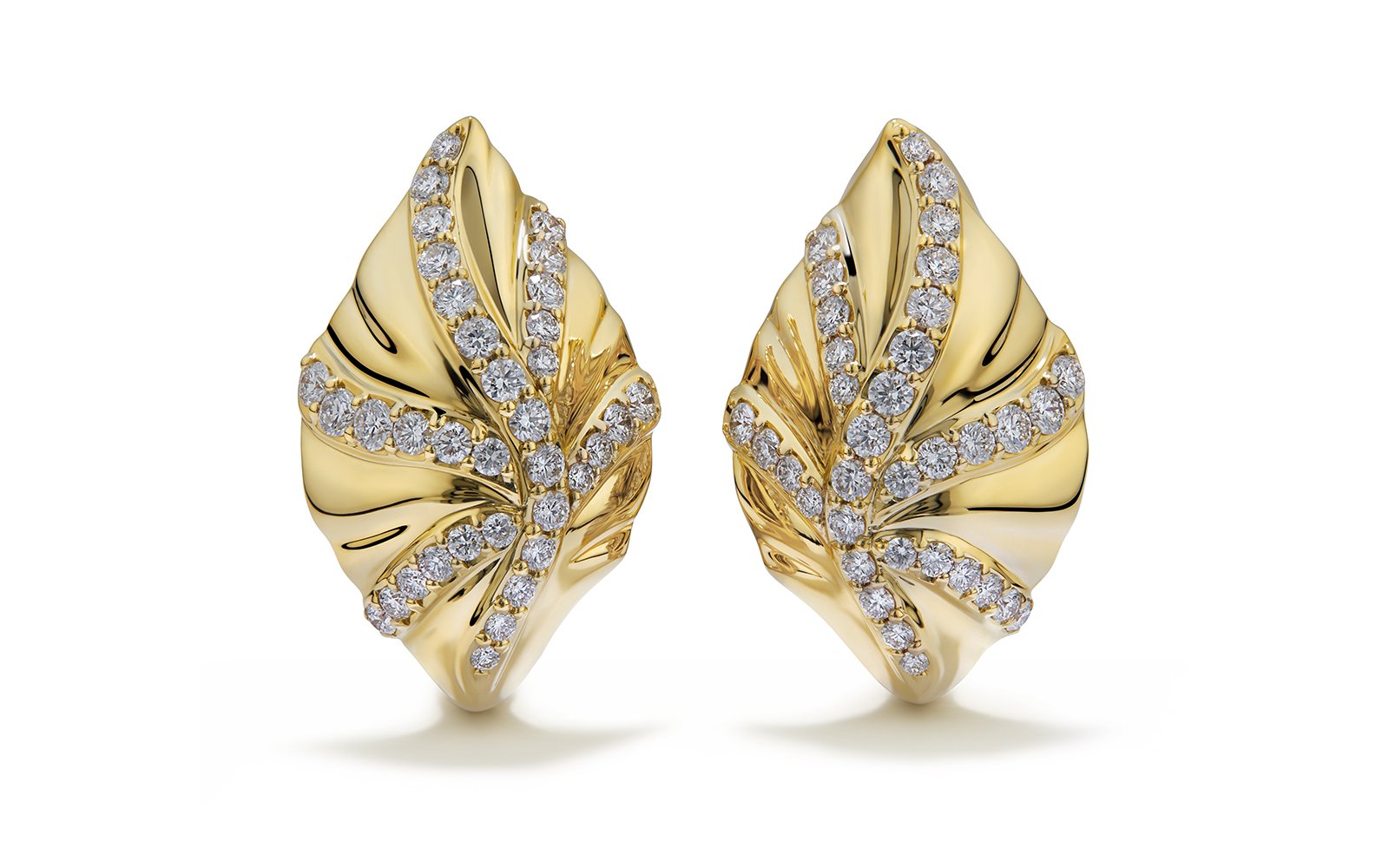 D Flawless Diamond Earrings set in 18K Yellow Gold