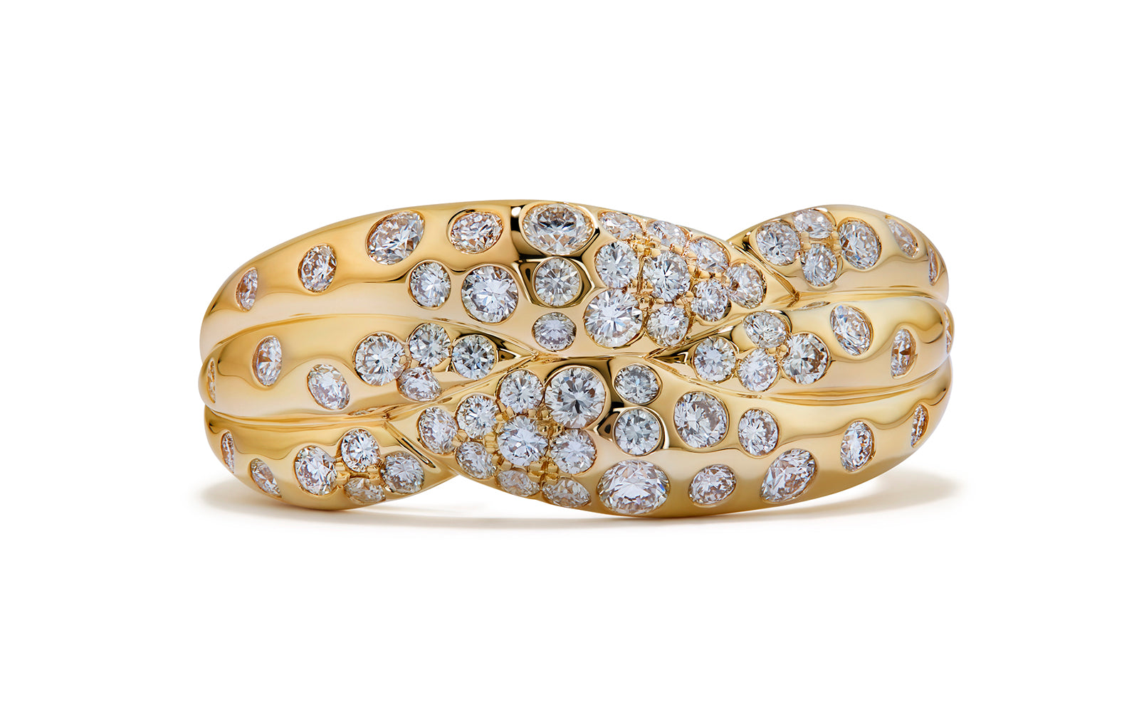 D Flawless Diamond Ring set in 18K Yellow Gold