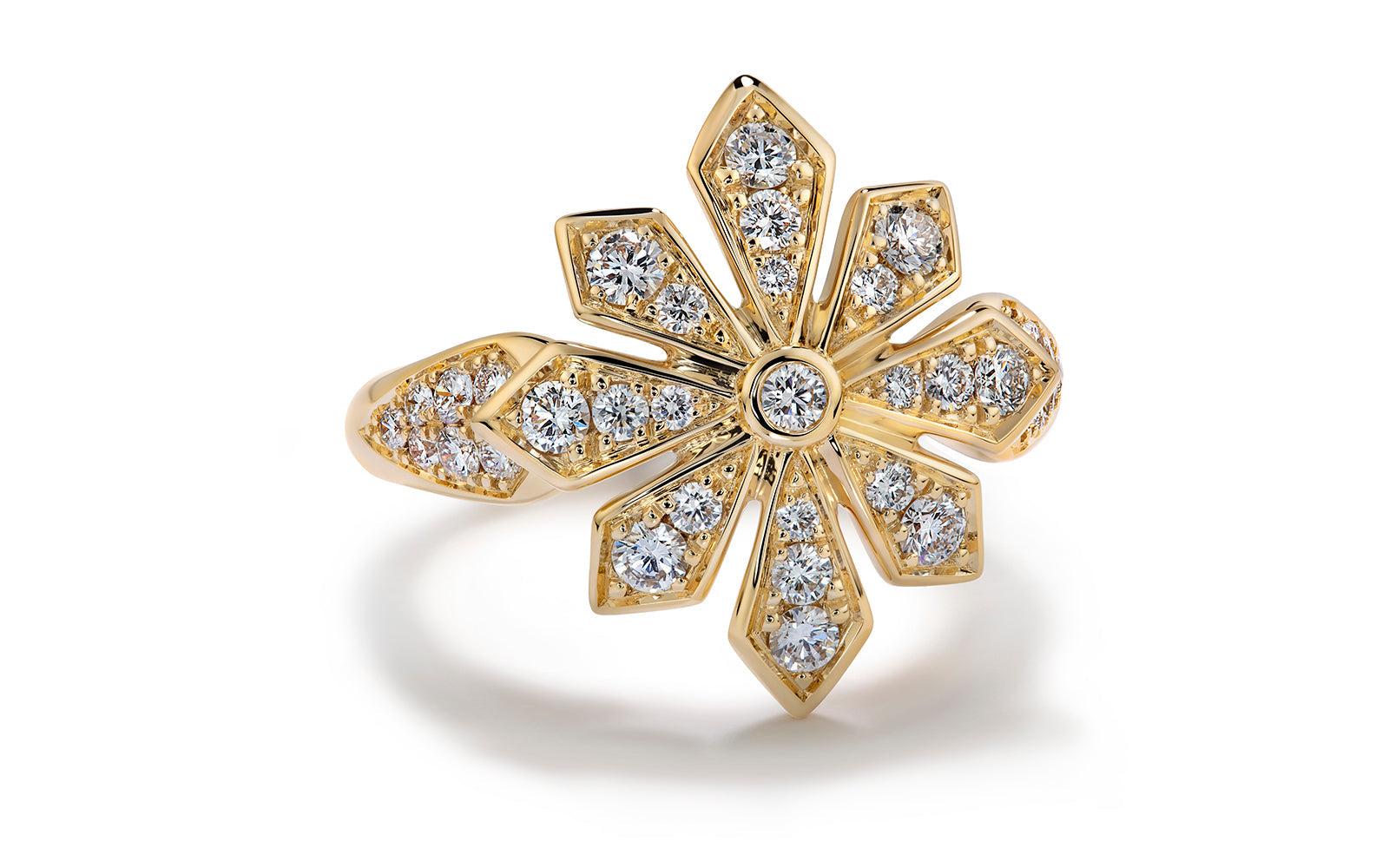 0.91ct D Flawless Diamond Ring set in 18K Yellow Gold